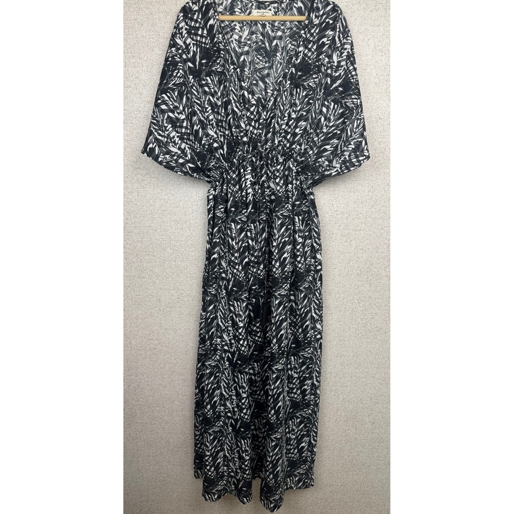World Market Black and White Palm Print Caftan Maxi Dress Size S/M Kimono Sleeve